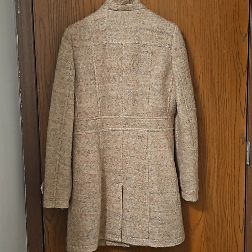 Coat - Picture 2 of 5